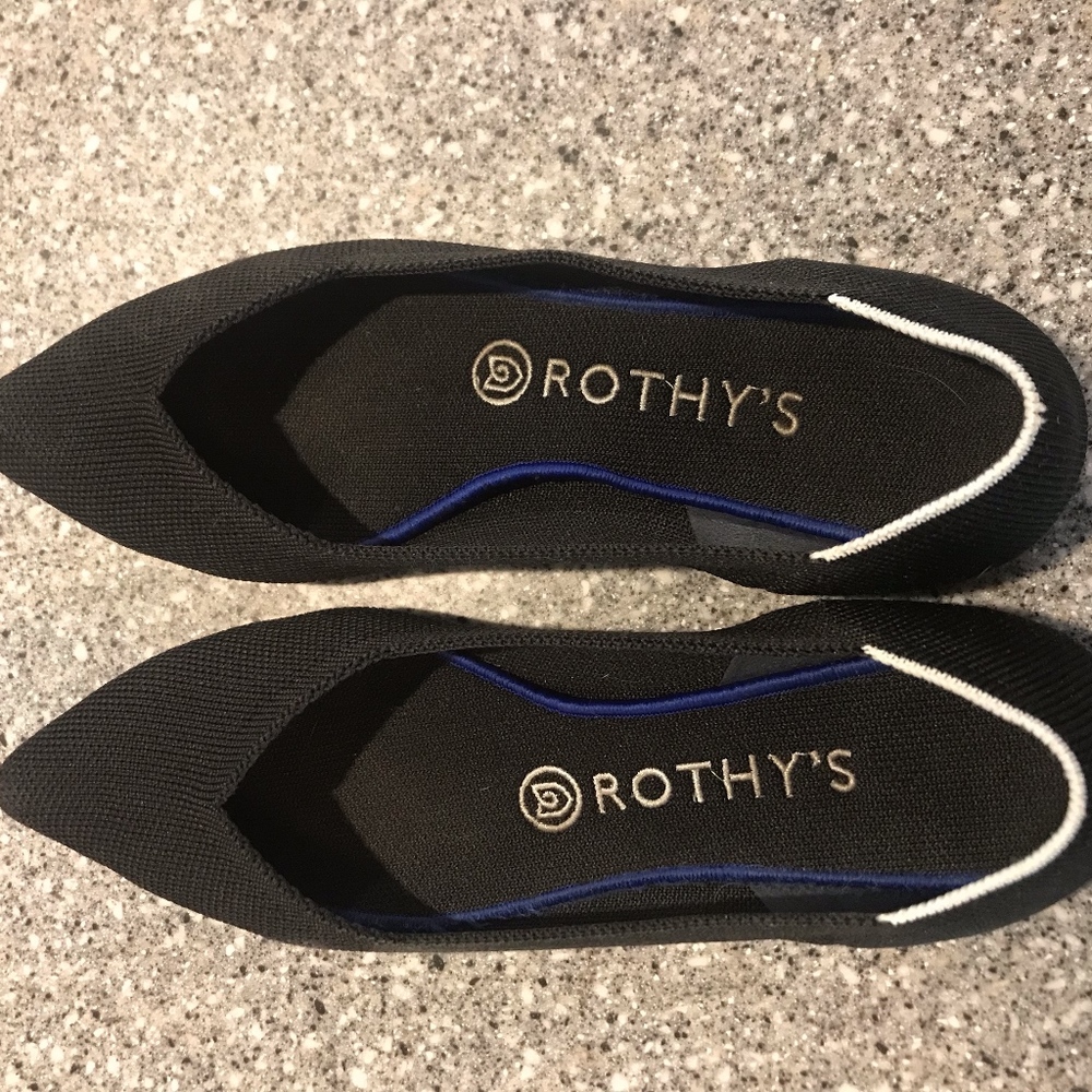 Size 7.5 Rothy's Point